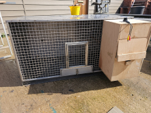 Breeder pen